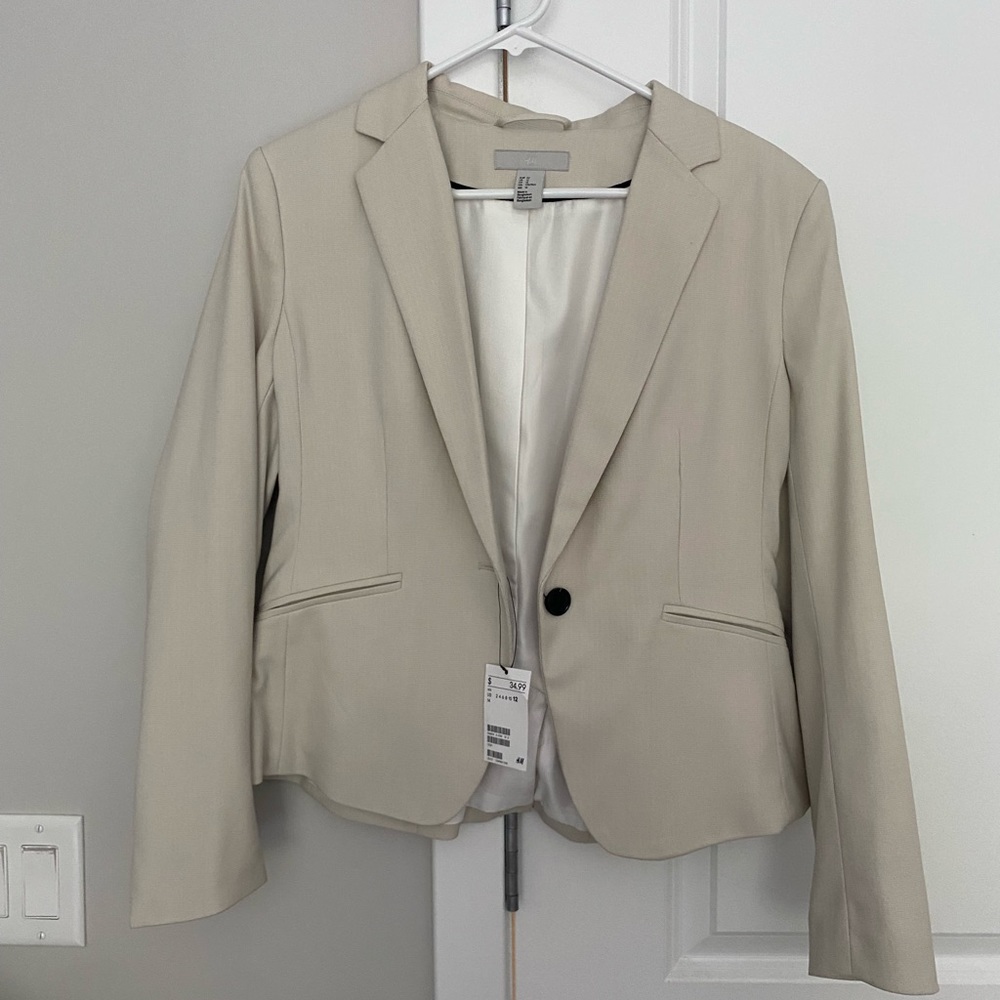 NWT Beige H&M blazer